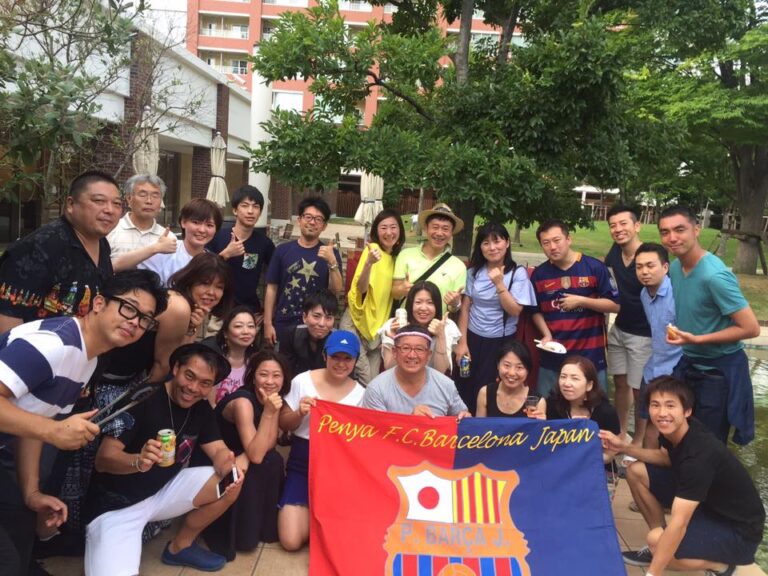 昨日は毎年恒例Penya  FC  Barcelona  Japan バーベキュー大会。<br> 今年はバーベキュー職人が来てくださりとんでもないクオリティの肉を堪能できました！<br> <br> いまやPenyaFCBarcelonaJapanはサッカーファンの集まりではなく、、